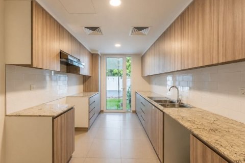Vilă de închiriat în Mudon, Dubai, EAU 3 dormitoare, 274 mp.  №717783 - poză 8
