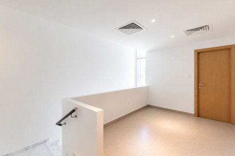 Vilă de închiriat în Mudon, Dubai, EAU 3 dormitoare, 274 mp.  №717783 - poză 10