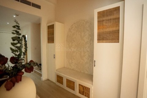 Radhus till försäljning i Mudon, Dubai, UAE 3 sovrum, 272 kvm Nr. 717784 - fotografi 8