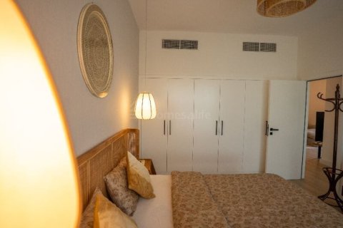 Radhus till försäljning i Mudon, Dubai, UAE 3 sovrum, 272 kvm Nr. 717784 - fotografi 16
