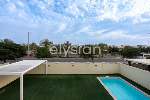 וילה להשכרה ב Jumeirah Park, Dubai, איחוד האמירויות  3 חדרי שינה, 328 מ"ר, מספר 600320 - תמונה 11
