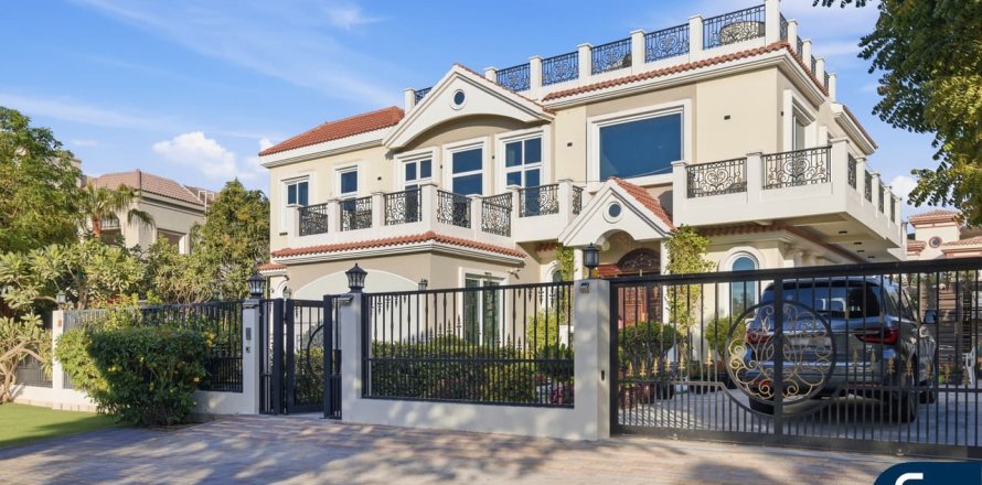 Vila v The Villa, Dubai, SAE 7 spální, 650 m2 č. 697750