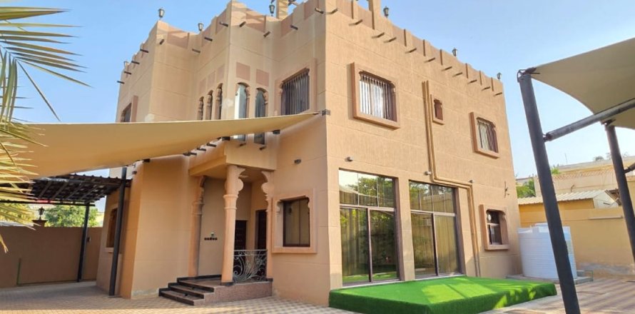 Vila v Khuzam, Ras Al Khaimah, SAE 4 spálne, 372 m2 č. 734856