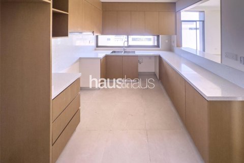 Māja Al Furjan, Dubaijā, AAE 4 istabas, 303 m2 Nr. 625506 - attēls 2