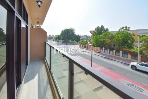 خانه شهری برای فروش در  Jumeirah Village Triangle، Dubai، امارات متحده عربی  4 خوابه ، 326 متر مربع ، شماره 625664 - تصویر 9