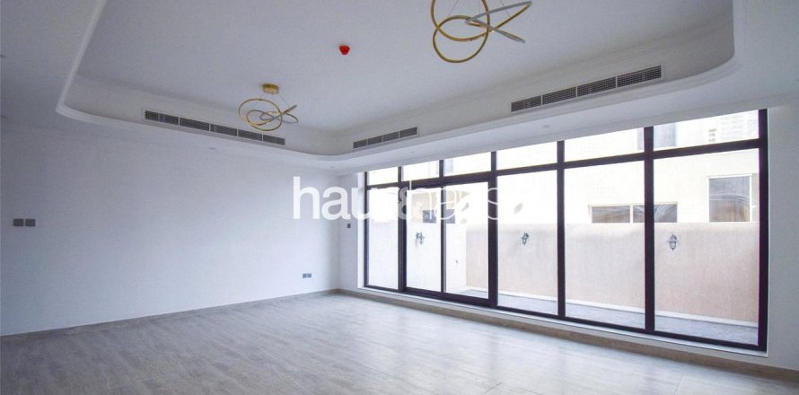 خانه شهری در Jumeirah Village Triangle، Dubai ، امارات متحده عربی 4 خوابه ، 326 متر مربع.  شماره 625664