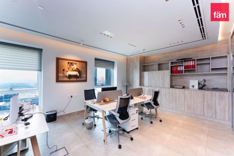 Kancelář v Sheikh Zayed Road, Dubai, SAE 130.9 m² Č.: 723075 - fotografie 8