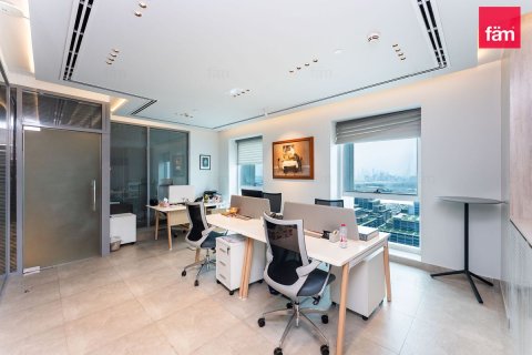 Kancelář v Sheikh Zayed Road, Dubai, SAE 130.9 m² Č.: 723075 - fotografie 5