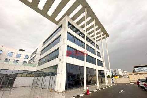 دفتر در Dubai Investment Park، Dubai ، امارات متحده عربی 134 متر مربع.  شماره 542188