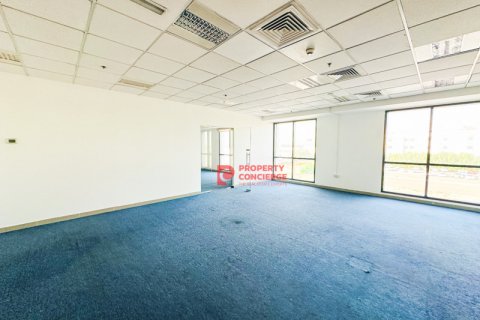 Zyrë në Dubai Investment Park, Emiratet e Bashkuara Arabe 134 m2. № 542188 - Foto 5