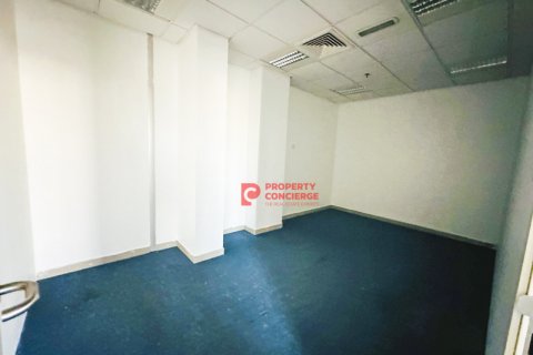 Zyrë në Dubai Investment Park, Emiratet e Bashkuara Arabe 134 m2. № 542188 - Foto 10