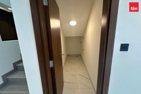 Radový dom v Dubai, SAE 4 spálne, 187.2 m2 č. 761062 - Fotografia 13
