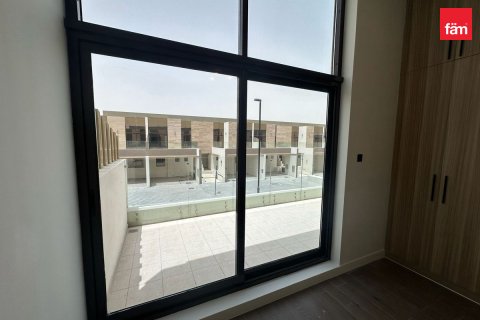 Radový dom v Dubai, SAE 4 spálne, 187.2 m2 č. 761062 - Fotografia 9
