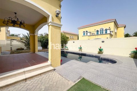 Jumeirah Park, Dubai, UAE의 임대용 빌라 침실 3개, 328제곱미터 번호 625181 - 사진 13