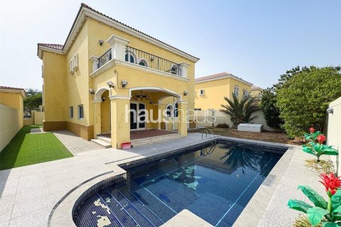 Villa in Jumeirah Park, Dubai, VAE 3 slaapkamers, 328 vr.m. nr 625181