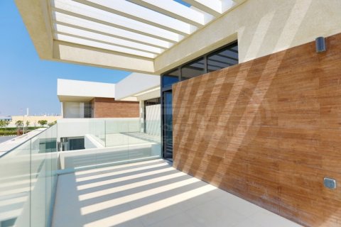 Üürile anda villa on the Yas Island, Abu Dhabi, AÜE: 5 magamistoaga, 516.4 m² Nr 410547 - pilt 15