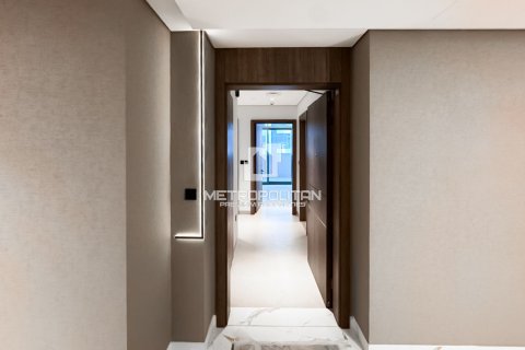 דירה למכירה ב Business Bay, Dubai, איחוד האמירויות  1 חדר שינה, 80 מ"ר, מספר 664122 - תמונה 16