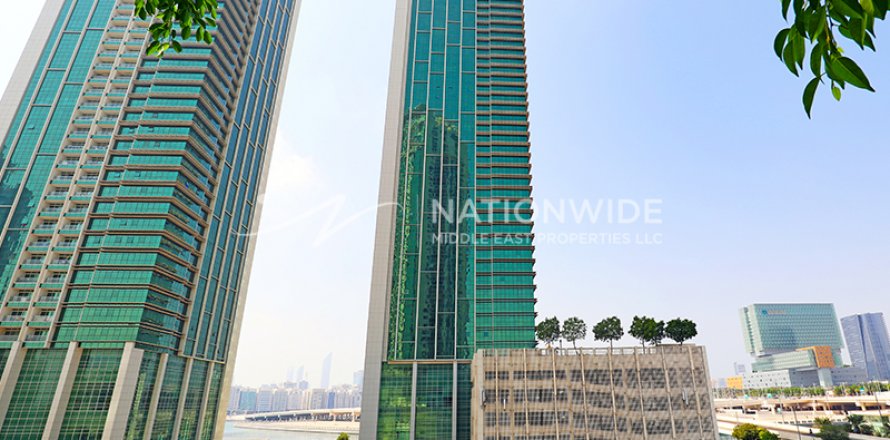 Apartment sa Abu Dhabi, UAE 2 silid-tulugan, 150 sq.m. № 632195