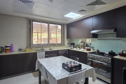Таунхаус Muwaileh Commercial, Шарджа, БАӘ-да 4 жатын бөлмелер, 276.85 м² № 748577 - фото 7