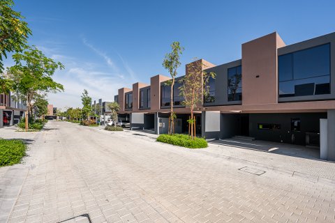 Rumah bandar di Tilal City, Sharjah, UAE 4 bilik tidur, 247.2 meter persegi № 748579 - foto 18