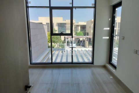 تاون هاوس للإيجار في داماك هيلز (أكويا باي داماك)، دبي، الإمارات العربية المتحدة 3 غرفة نوم ، 150 متر مربع ، رقم 593236 - صورة 10