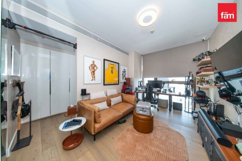 Lägenhet till försäljning i City Walk, Dubai, UAE 3 sovrum, 209.2 kvm Nr. 738575 - fotografi 10