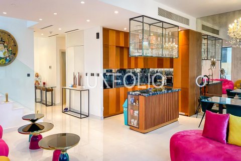 Villa itt: Dubai Hills Estate, EAE, 3 hálószoba, 287 m², azonosító: 628180