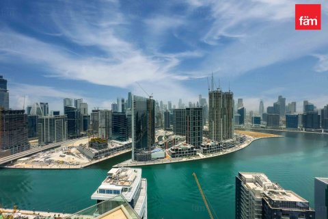 Apartman u Business Bay, Dubai, UAE 2 spavaćih soba, 202.9 m2 Br. 758411 - fotografija 3