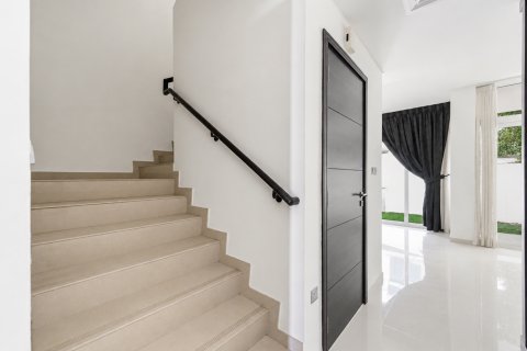 Kamienica na sprzedaż w Dubai, ZEA 3 sypialnie, 112.23 mkw., nr 749194 - zdjęcie 4