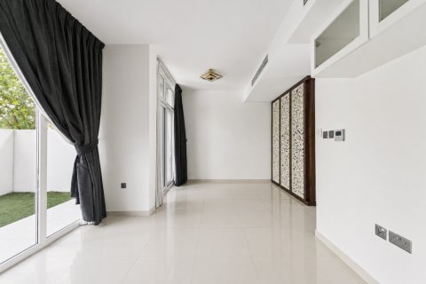 Kamienica na sprzedaż w Dubai, ZEA 3 sypialnie, 112.23 mkw., nr 749194 - zdjęcie 6