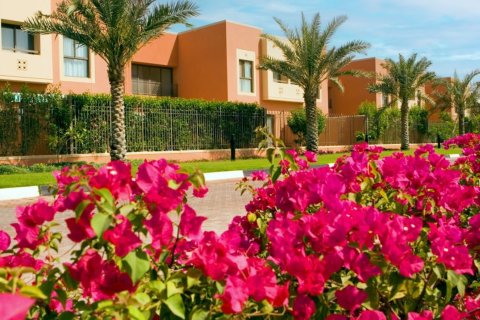 Vilă în Abu Dhabi, EAU 4 dormitoare, 299.52 mp.  №752615