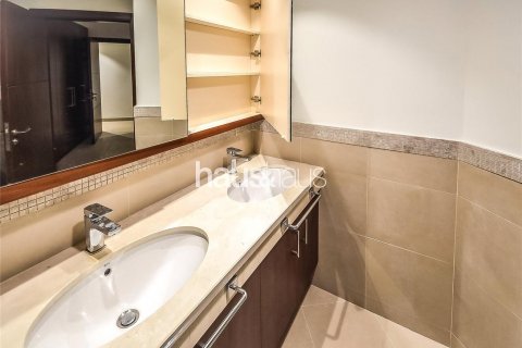 Downtown Dubai (Downtown Burj Dubai), Dubai, UAE의 임대용 아파트 침실 2개, 138제곱미터 번호 626716 - 사진 14