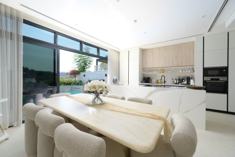 Casa urbana para venda em Jumeirah Golf Estates, Dubai, EAU 4 quartos, 325.53 m2 № 764200 - foto 3