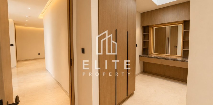 ویلا در Tilal Al Ghaf، Dubai ، امارات متحده عربی 4 خوابه ، 373 متر مربع.  شماره 736530