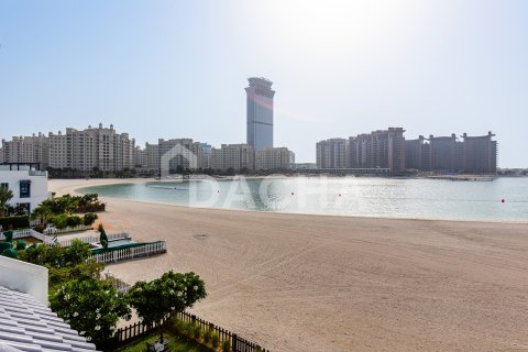 Palm Jumeirah、Dubai、UAE にあるヴィラ販売中 5ベッドルーム、310 m2、No723151 - 写真 22