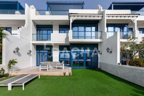 Palm Jumeirah、Dubai、UAE にあるヴィラ販売中 5ベッドルーム、310 m2、No723151 - 写真 25