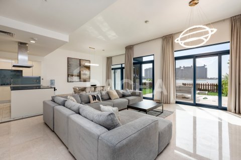 Villa asukohaga Palm Jumeirah, Dubai, AÜE: 5 magamistoaga, 310 m² Nr 723151