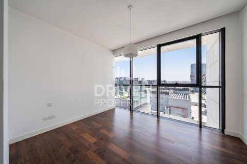 Apartmen di City Walk, Dubai, UAE 2 bilik tidur, 159.79 meter persegi № 767034 - foto 4