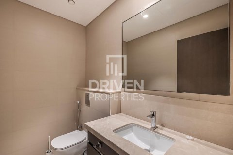 Apartmen di Zabeel, Dubai, UAE 2 bilik tidur, 113.34 meter persegi № 767038 - foto 12