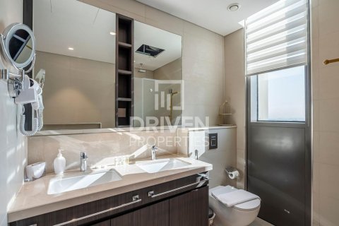 Apartmen di Zabeel, Dubai, UAE 2 bilik tidur, 113.34 meter persegi № 767038 - foto 11