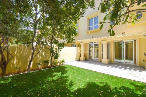 The Springs、Dubai、UAE にあるタウンハウス販売中 2ベッドルーム、172 m2、No625225 - 写真 3