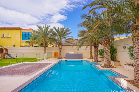 Villa i Jumeirah Park, Dubai, Emiratene 3 soverom, 327.67 kvm nr. 394491