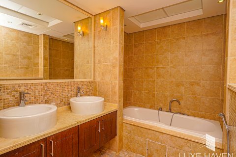 Villa itt: Jumeirah Park, Dubai, EAE, 3 hálószoba, 327.67 m², azonosító: 394491 - fénykép 9