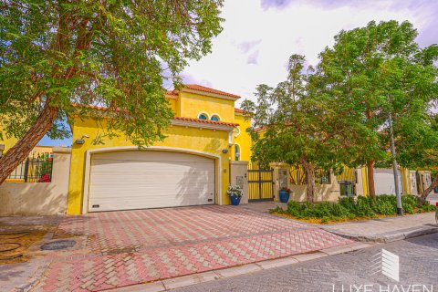 Villa itt: Jumeirah Park, Dubai, EAE, 3 hálószoba, 327.67 m², azonosító: 394491 - fénykép 26