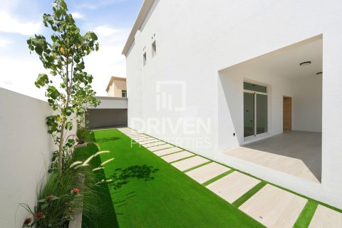 阿联酋 Dubai Jumeirah 待租 : 4 卧, 1862.24 平方米 , 编号768217 - 照片 4