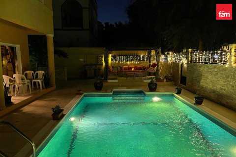 Βίλα σε Dubai, ΗΑΕ 5 υπνοδωμάτια, 555 τ.μ. Αρ. 760915 - φωτογραφία 13