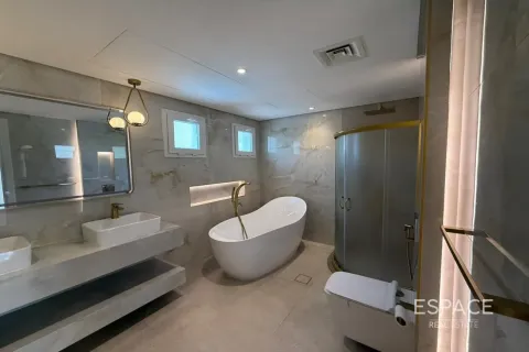 Villa te huur in Meadows, Dubai, VAE 5 slaapkamers, 391 vr.m., nr 738217 - foto 10