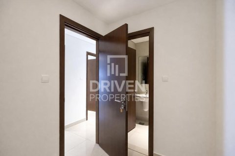 Διαμέρισμα σε Dubai, ΗΑΕ 3 υπνοδωμάτια, 180.7 τ.μ. Αρ. 768610 - φωτογραφία 13
