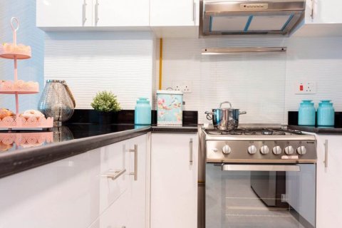 Apartmen di Abu Dhabi, UAE 1 bilik tidur, 79 meter persegi № 729675 - foto 8