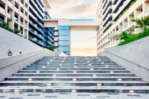 Apartmen di Abu Dhabi, UAE 1 bilik tidur, 79 meter persegi № 729675 - foto 12